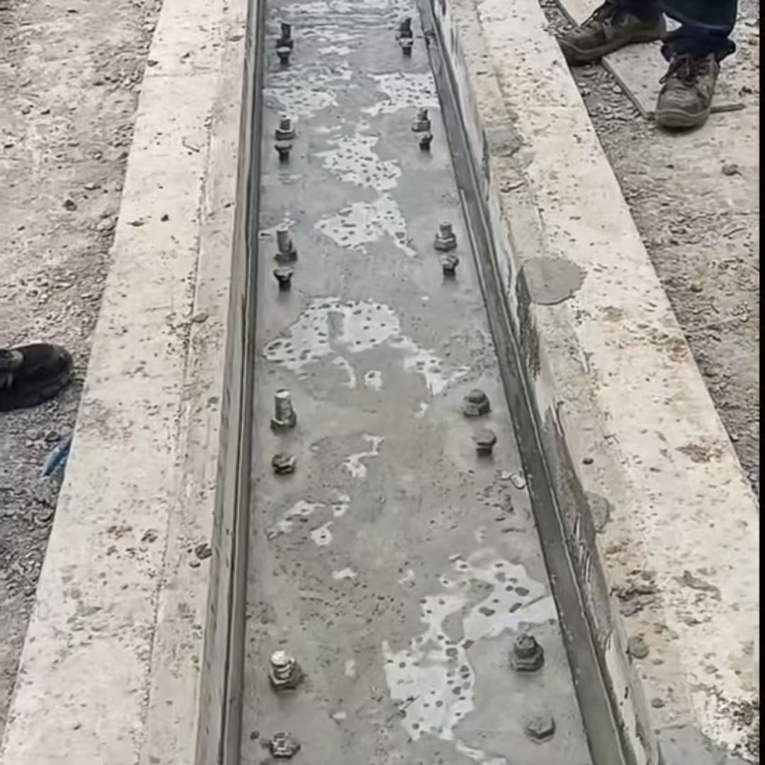 乌兰环氧树脂轨道胶泥是什么？用在哪里？